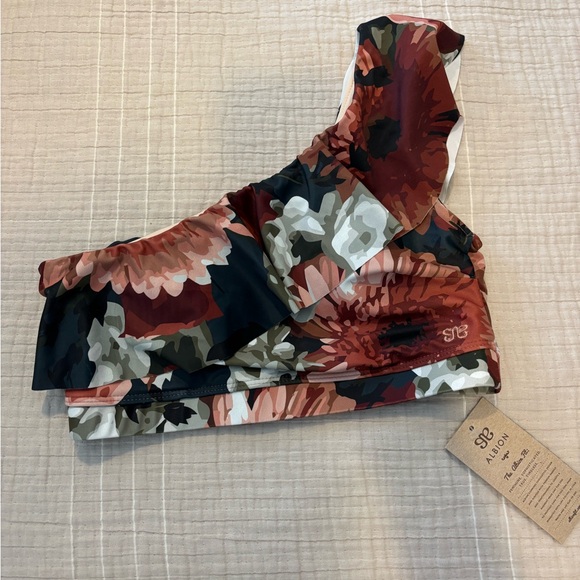 Albion Fit Icon Wave Swim Crop Messina Floral One-Shoulder Bikini Top Small - Picture 2 of 6